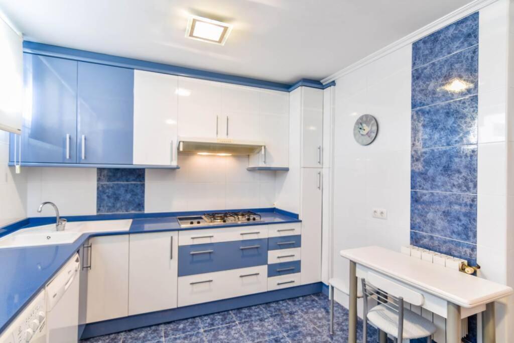 Apartament ¡nuevo! Playa De Sardinero Con Espectaculares Vistas *